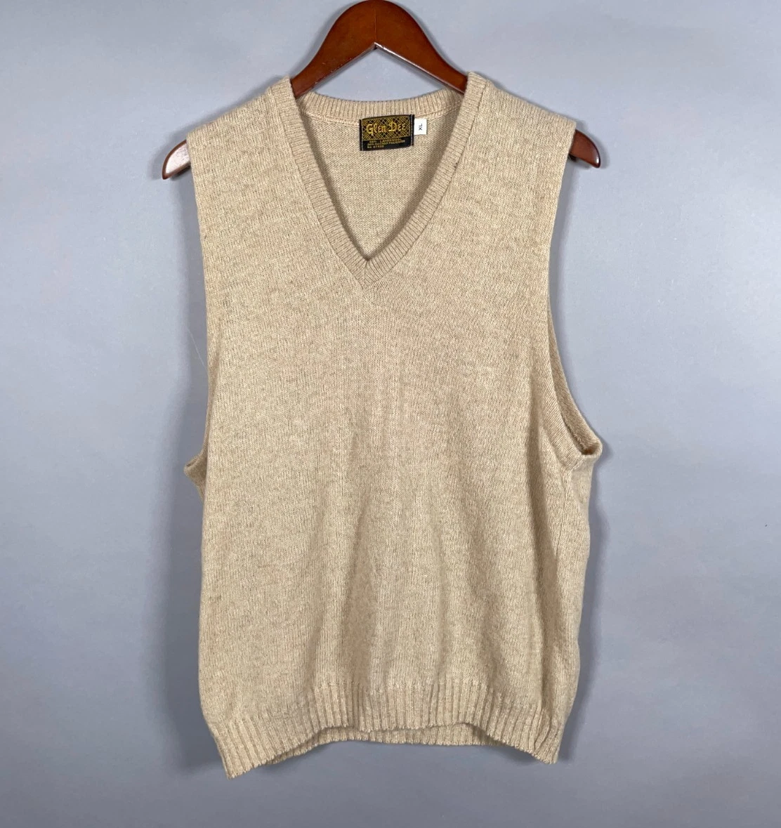 80s Wool Sweater Vest Adult Medium (XL Tag) Beige Lightweight Knit Glen Dee Tag