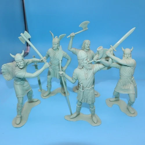 Vintage 5 LOUIS MARX & CO. 6" Inch Green VIKING Figures Excellent Condition 1964