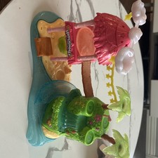 Hatchimals Colleggtibles Tropical Island Party Playset Lights  Sounds, Working