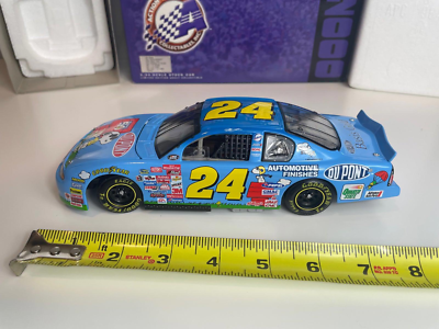 スヌーピー PEANUTS NASCAR 1/24 jeff GORDON Snoopy Jeff Gordon NASCAR 1:24 Scale Stock Car Du Pont | eBay