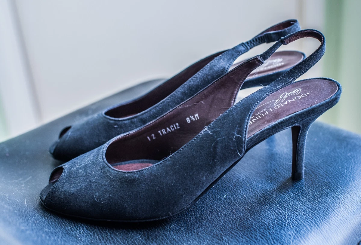 NEW Donald J Pliner women s black leather open toe shoes US size 8