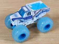Earth Shaker ICE MONSTER JAM Truck 2024 1/64 Spin Master Series 2 Loose