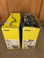 Box of 318 Erico Caddy K16 KON-CLIP for 1" EMT to #8 Wire Thru 1/4" Rod 1/8"