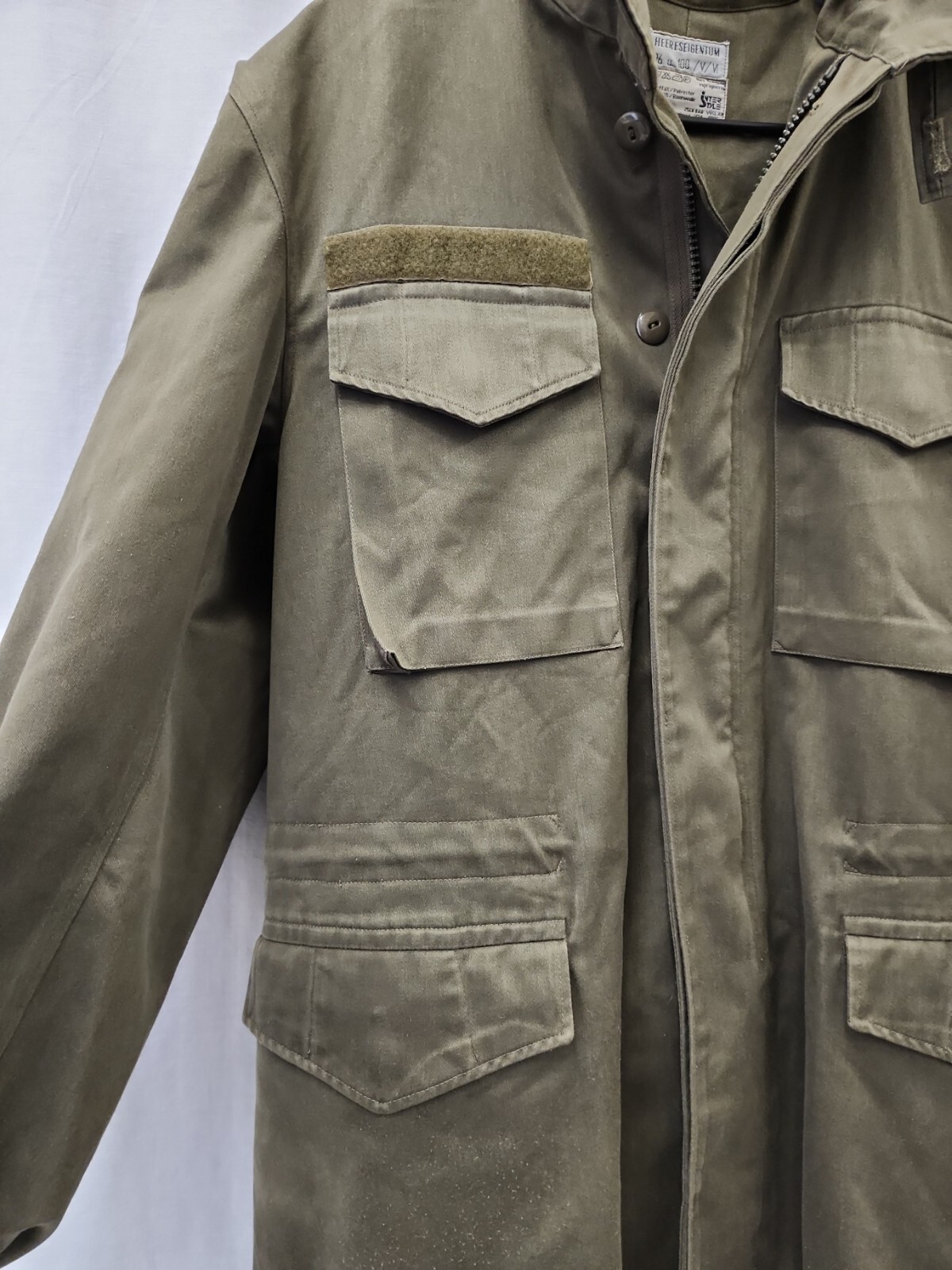 Genuine Austrian Military Jacket Heereseigentum 96 u w/ Zip Out Hood