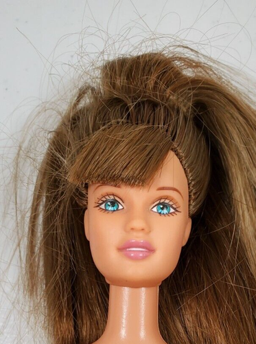 90s Barbie Teresa Fashion Dolls Articulated Flat Feet Arms Move When Waist Bent - Picture 5 of 7