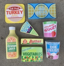 Melissa  Doug Wooden Fridge Food Playset Pretend Play Kitchen Grocery Store