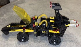 Vintage LEGO Blacktron Space: Battrax (6941)