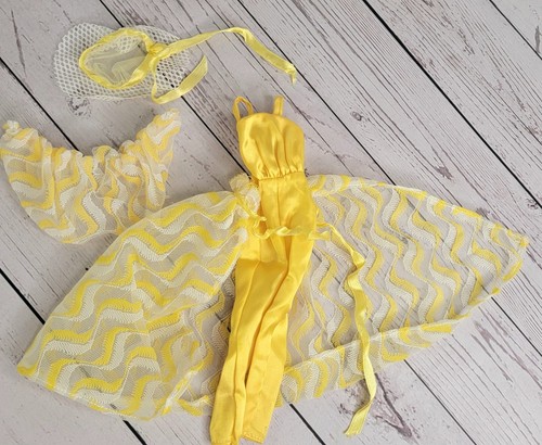 Vtg Barbie Clothes Pretty Changes Yellow Pant Suit Skirt 4 Pc - Picture 6 of 6