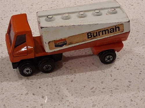 677506_8