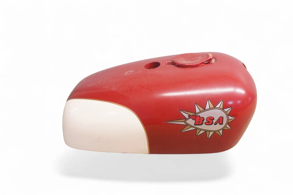 Bsa A65 650 gas tank Hornet Spitfire Side Covers 13 Nice *2617A - Image 3 of 4