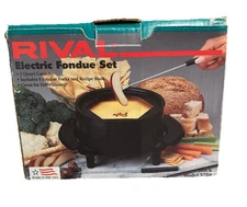 Rival Electric Fondue Set Black Model 5250 2 Quart Capacity - New In Box
