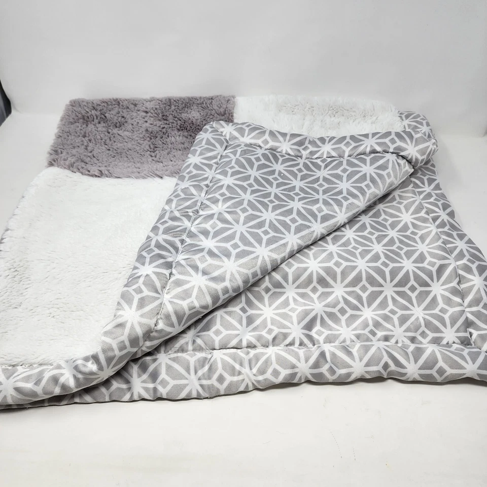 Cocalo Gray White Patchwork Plush Baby Blanket Satin Squares - Image 4 of 4
