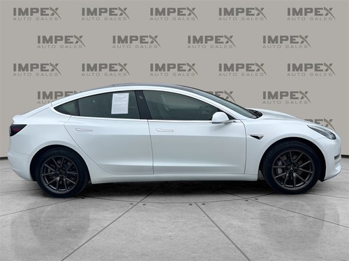 2020 Tesla Model 3 Standard Range Plus - Picture 6 of 12