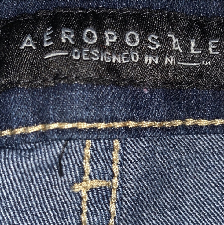 Pantaloncini Jeans Donna Aeropostale Midi Distrutto (Destroyed) - Denim Blu Lavaggio Medio