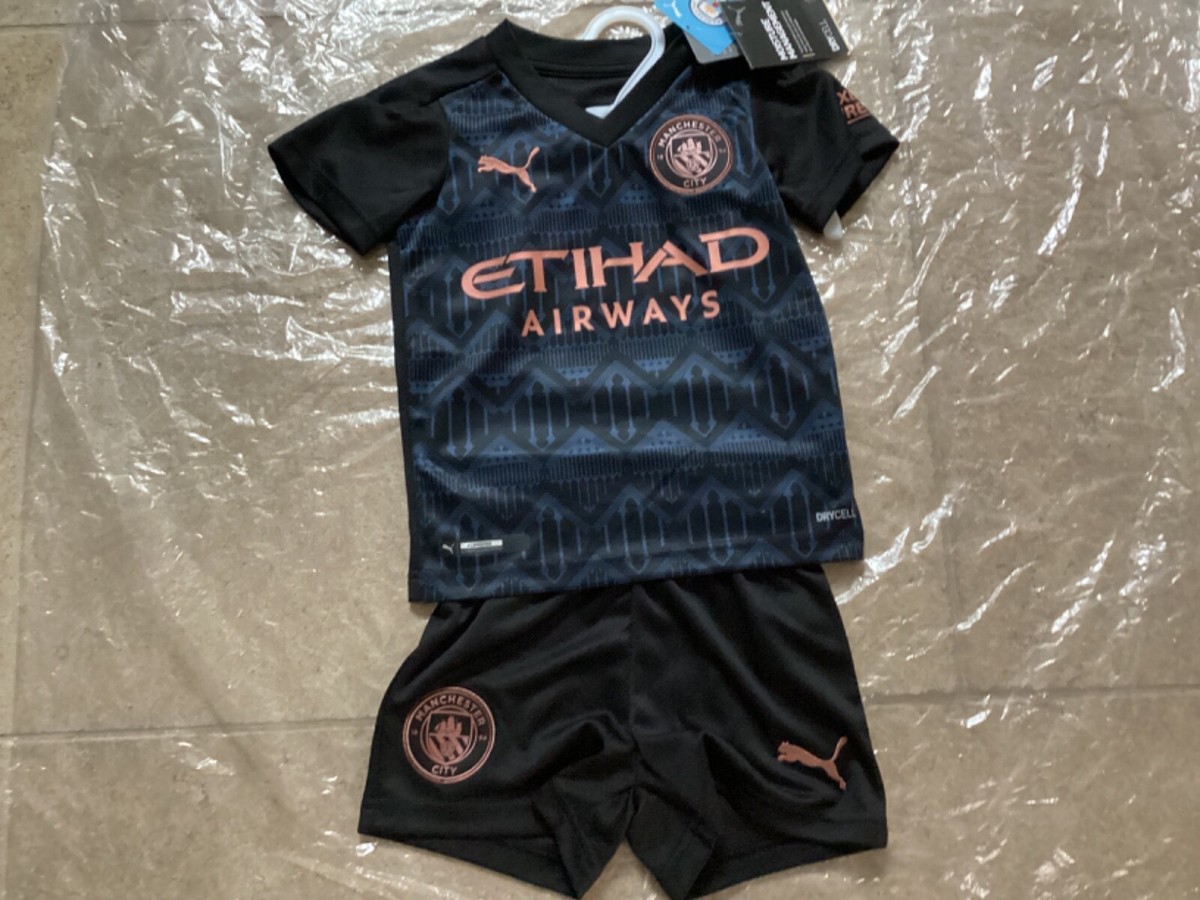 PUMA MANCHESTER CITY FC AWAY KIT BNWT SIZE KIDS 1-2yrs Y2 UK