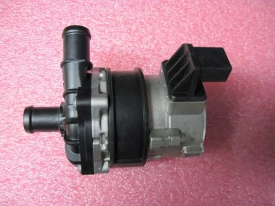 Original PIERBURG 7.10973.00.0 Zusatzwasserpumpe 4K0.965.567.C  für AUDI / VW - Bild 1 von 2