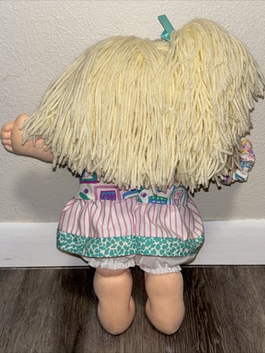 Vintage Cabbage Patch Kids / Puppe Kids blonde Haare und grüne Augen - Bild 3 von 13