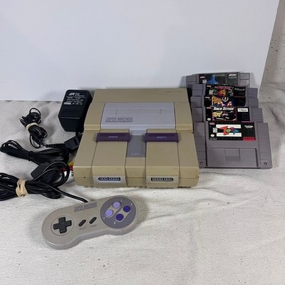 Nintendo SNES Console Super System 5 Games Bundle Power Supply AVs Controller