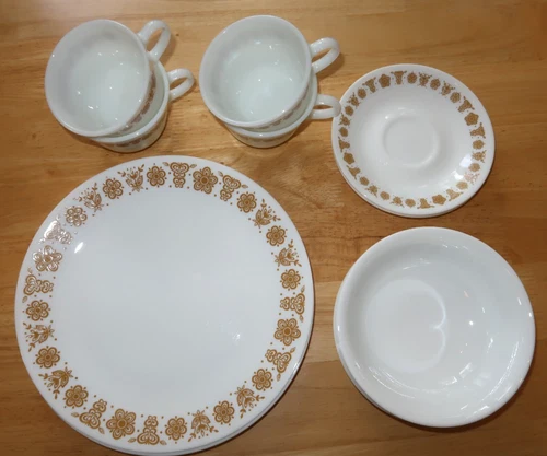 Vtg Corelle Corning Butterfly Gold Dinnerware Plates Bowls Saucers 4 Pyrex Mugs