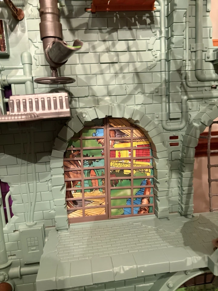 Juego Teenage Mutant Ninja Turtles Secret Sewer Lair + 4 Juegos Ninja Z-Line Foto 4 de 4