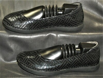 Alegria Petal PET-530 women's black textured nubuck leather pump shoes sz US 7.5