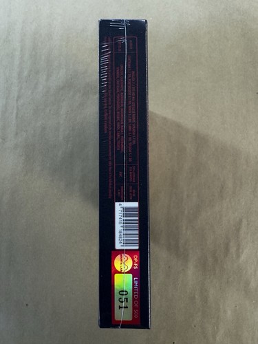 DEADPOOL — MANTA LAB BLU-RAY / Lenticular DVD Steelbook 051/500 - Picture 3 of 6