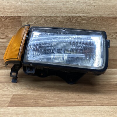 Passenger Right Headlight Fits 91-97 ISUZU RODEO Turn Signal Oem Used Qik Ship