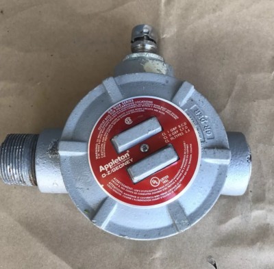 Details about OZ/GEDNEY GUAX50 1/2" EXPLOSION PROOF TYPE GUA OUTLET BOX GRX50 GUAX16 Details about OZ/GEDNEY GUAX50 1/2" EXPLOSION PROOF TYPE GUA OUTLET BOX GRX50 GUAX16