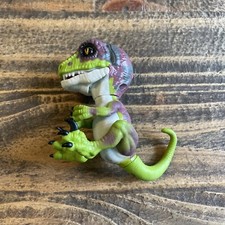 Fingerlings Untamed Razor Raptor Purple Dinosaur Interactive WowWee Tested