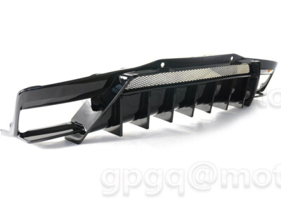 For Corvette C8 Stingray Z51 2020-25 5VM Style Glossy Black Rear Bumper Diffuser