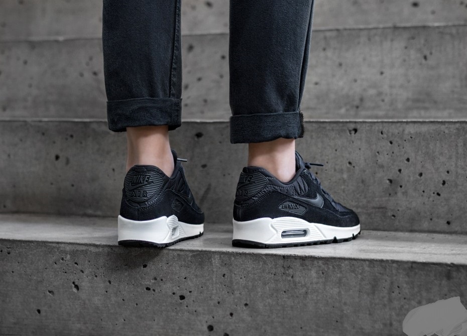 Nike Air Max 90 Premium black/black/ivory 443817-009 Wmn Sz