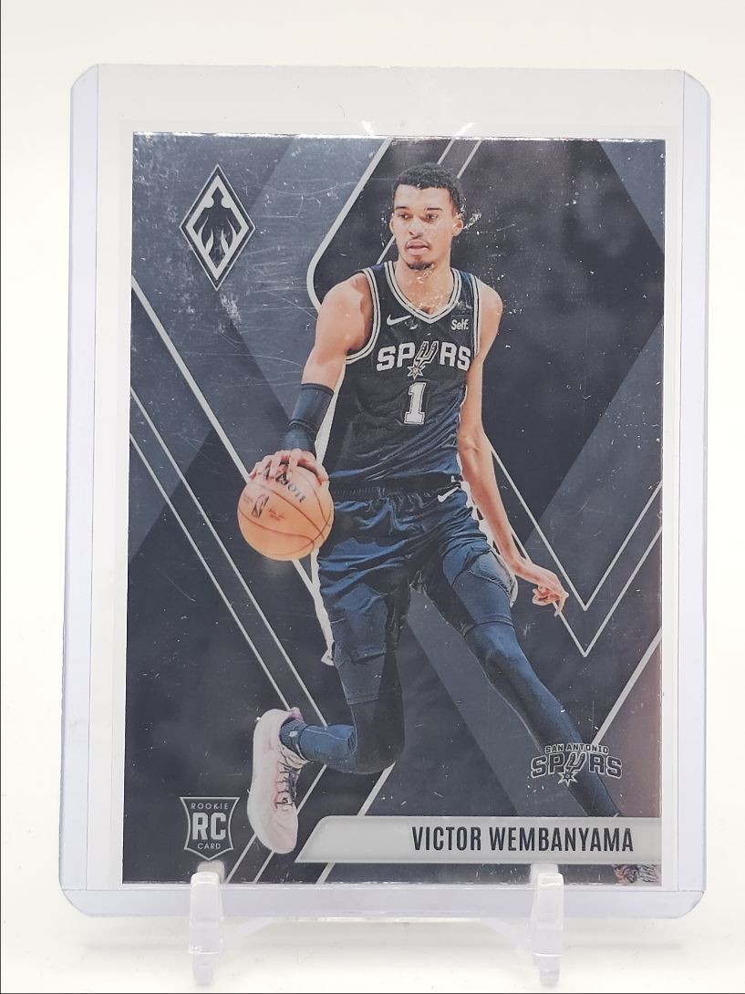 VICTOR WEMBANYAMA 2023-24 PHOENIX ROOKIE BASKETBALL SPURS #256 RC Q1300
