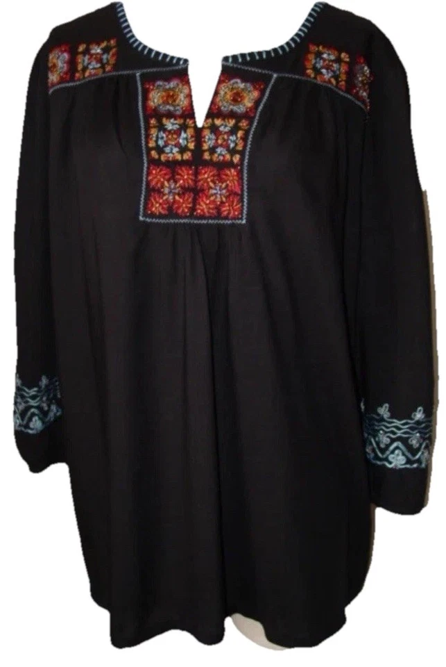 Blusa Top Para Mujer Negra Bordada Krista Lee Rapsody Adornada Mangas 3/4 Foto 2 de 4