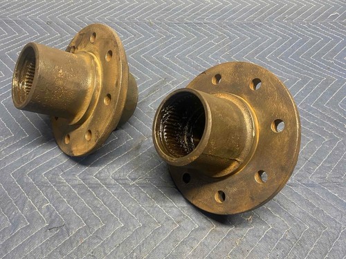 77-87 Chevy GMC Truck 8 Lug WHEEL BEARING HUBS 6 to 8 LUG SWAP 77-91 Square Body - Picture 3 of 6