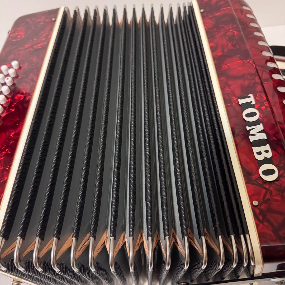 TOMBO No.211 Accordion 30 keys Musical Instrument Red Working Used