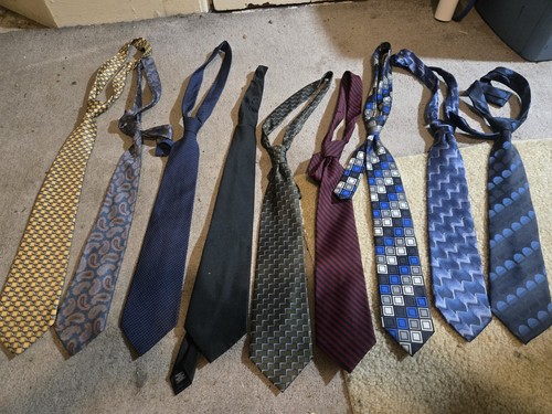Lot Of 9 Assorted Mens Ties In Various Patterns & Colors