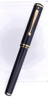 Schaeffer White Dot Connaisseur Fountain Pen w/ 18K Gold Nib Lightly Used
