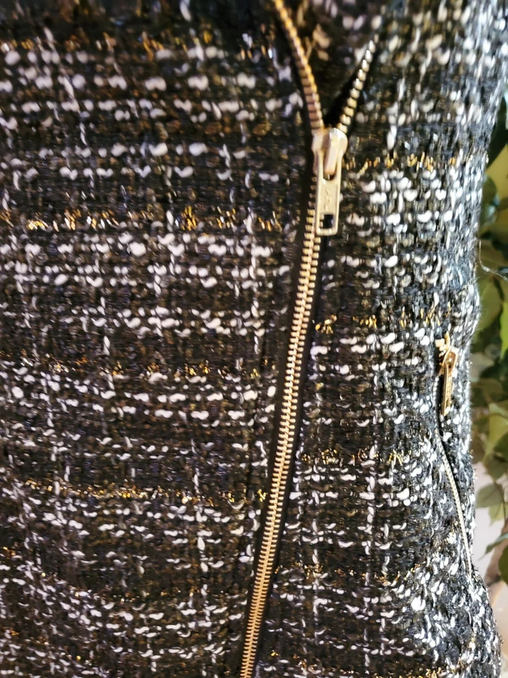 Tinley Road 黑白装饰拉链背心 L 码 — 第 3/4 张图片