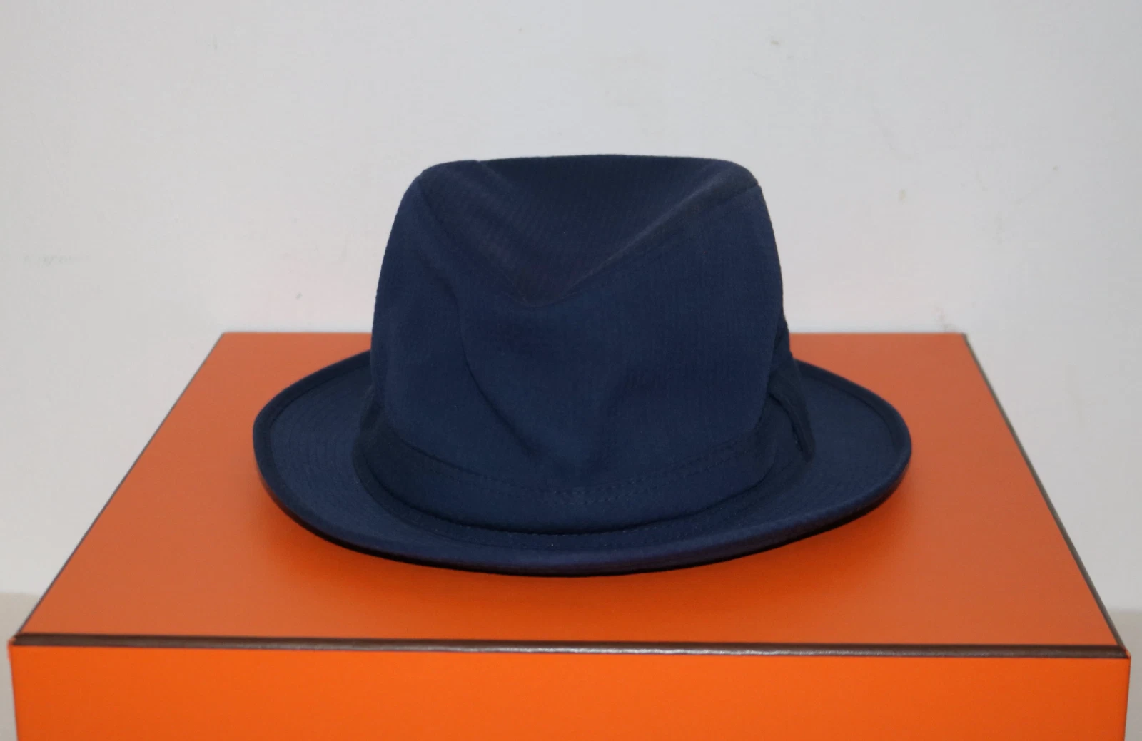 Hermès indigo blue funky seersucker hat with a box 61 HERMES