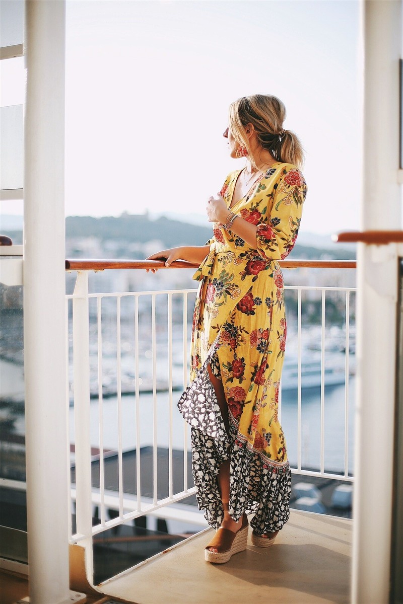 Farm Rio Maxi Dress XS Floral Wedding Guest Yellow Pink