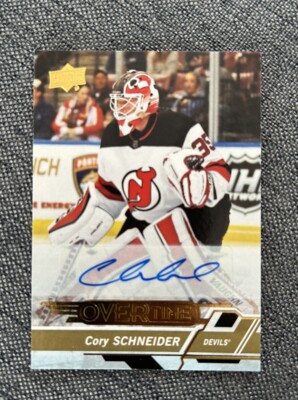 2017-18 Upper Deck Overtime Gold Foil Auto Cory Schneider #77 Auto