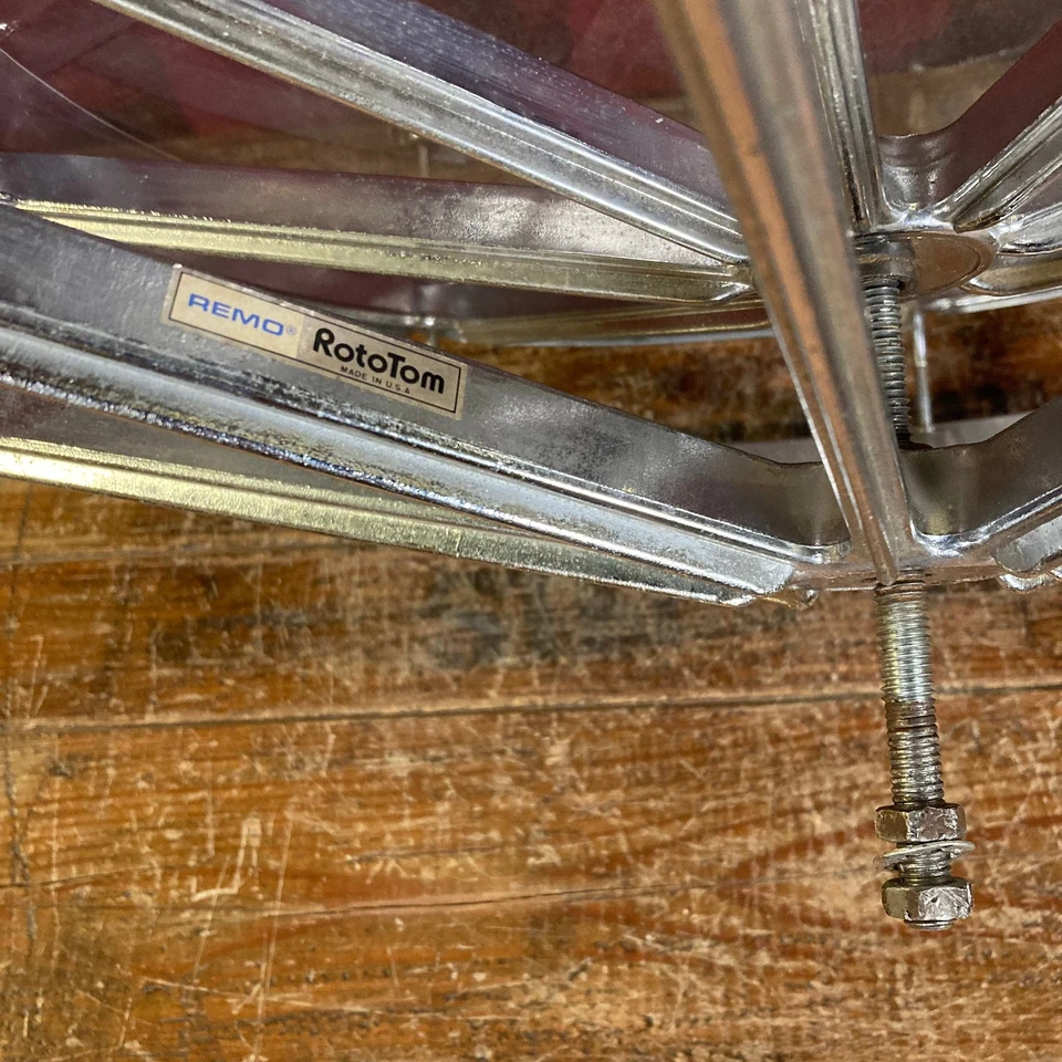 Tambor Remo 18" Roto Tom cromado Rototom años 70 Foto 3 de 4