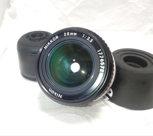 Nikon Ai Nikkor 28mm F3.5 Lens Wide Angle Manual Focus F Mount Japan Excellent