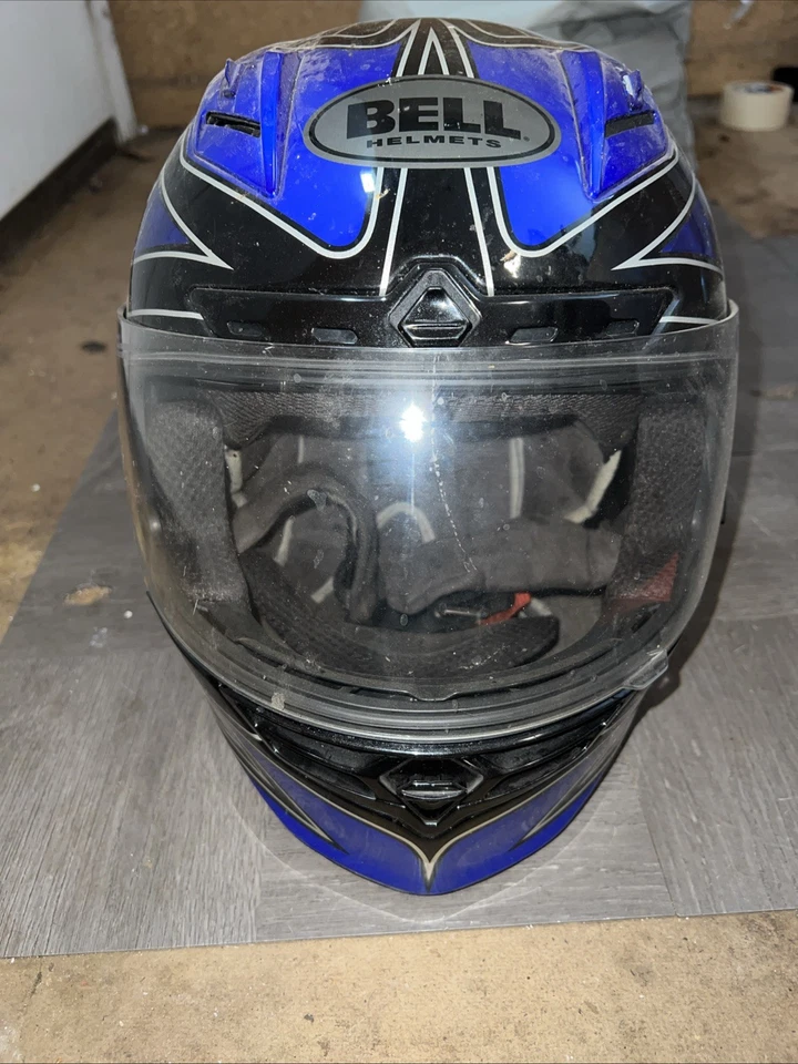 Casco de motociclista  Foto 3 de 4