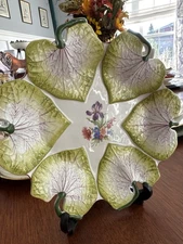 Vntg Mottahedeh Majolica Leaf & Floral Plate Italy S6409 8.5” Hors d’Oeuvre Dish