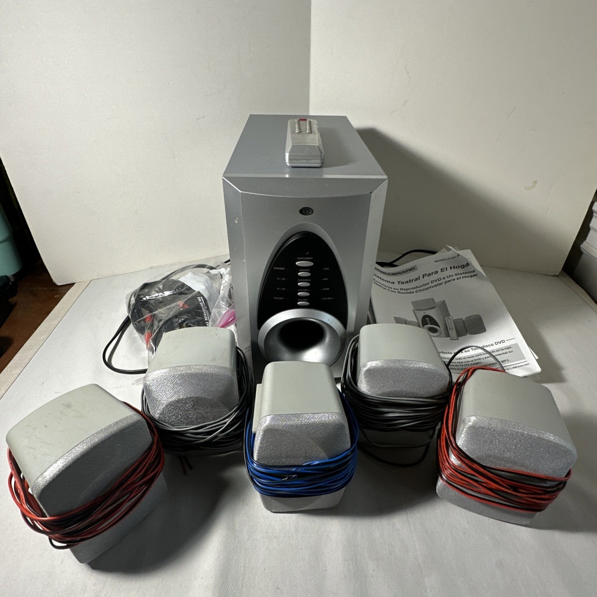 Manual Durabrand Surround Sound LOT Of Kinetic Loud Surround