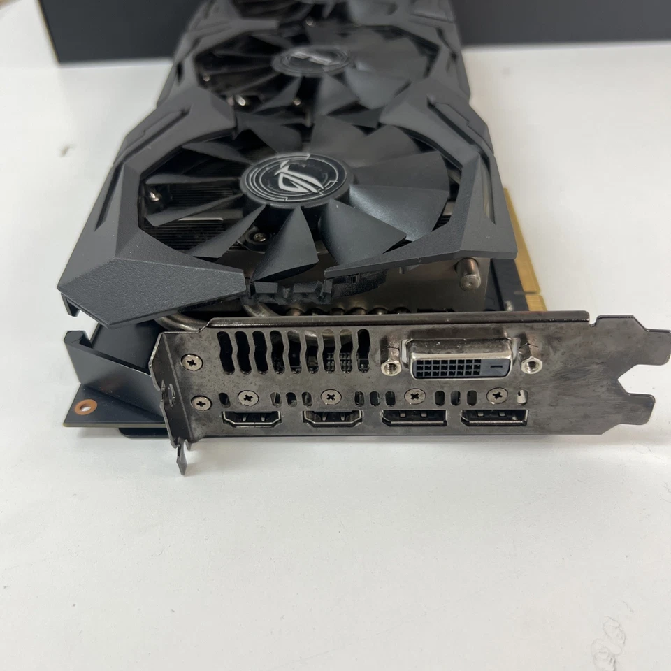 ASUS Radeon RX Vega 64 8GB Overclocked 2048-Bit HBM2 PCI Express Video Card - Image 2 of 4