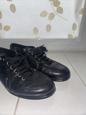 Salvatore Ferragamo ブラック レザー スニーカー 51/2 Salvatore Ferragamo Black Leather Low Top Sneakers Men's Size 7