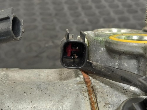 Compressore Aria Condizionata VOLVO XC40 2018-2025 2.0L B420T6 MHEV - Foto 7 di 9