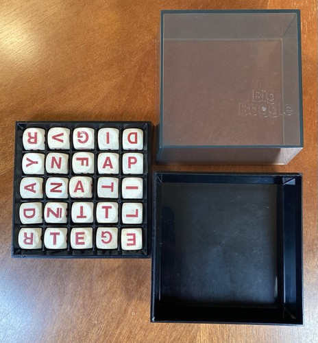 CUBES &SHAKER ONLY --- Big Boggle Game - Vintage 1979 Bigger Hidden Word - Picture 3 of 4